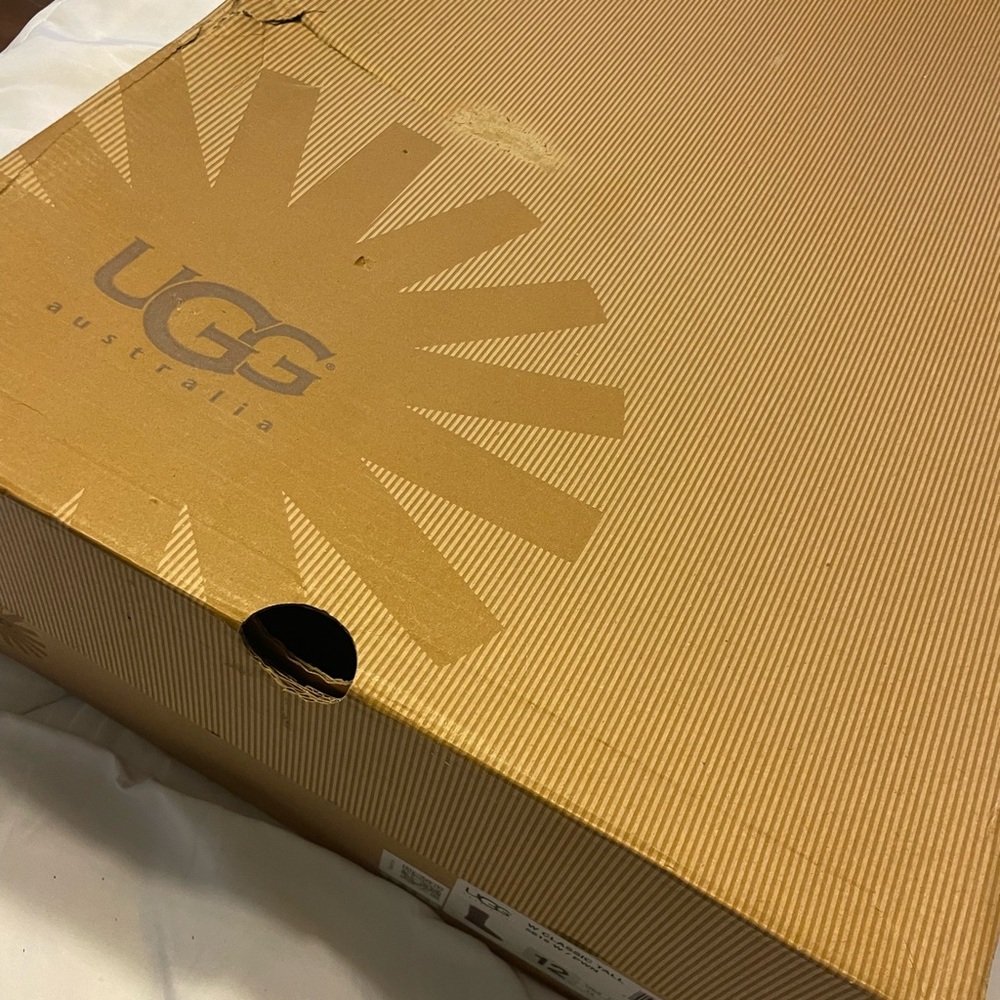 NEW Tall UGG boots Purple Sz 12 - Picture 9 of 9